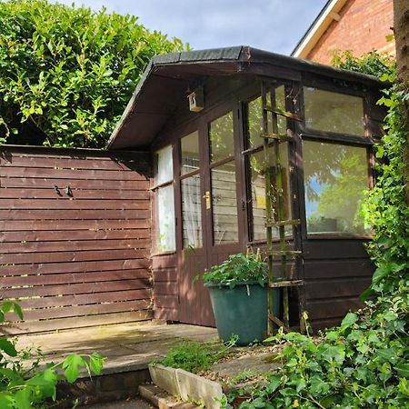Beautiful House And Elevated Garden In Bridgnorth Villa Luaran gambar