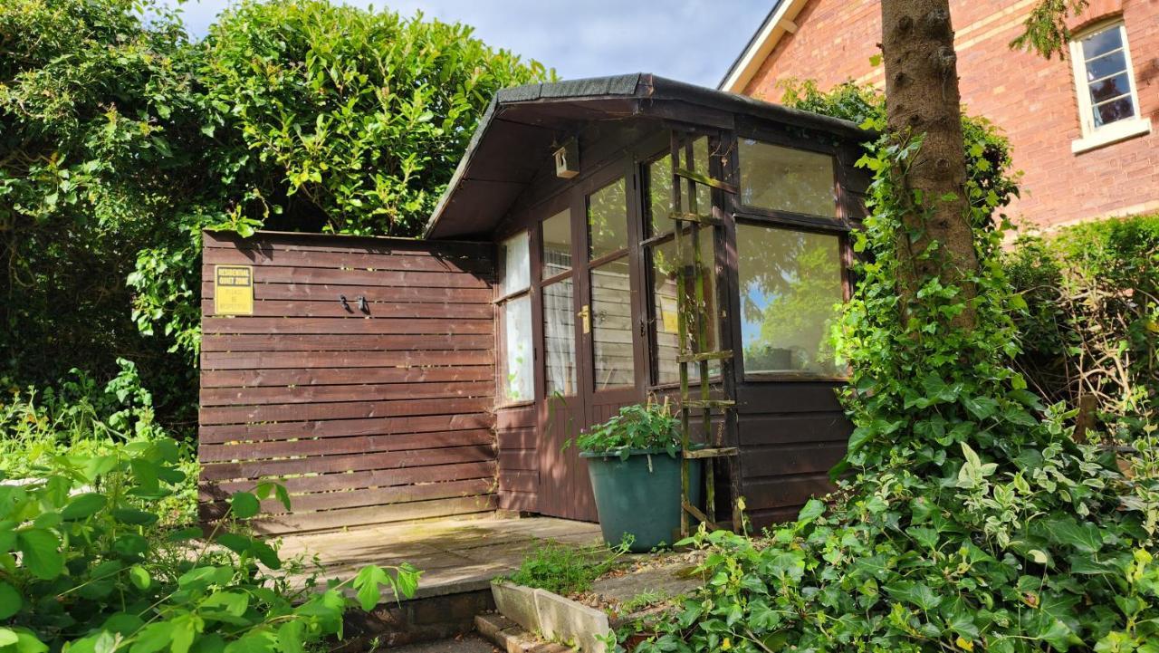 Beautiful House And Elevated Garden In Bridgnorth Villa Luaran gambar